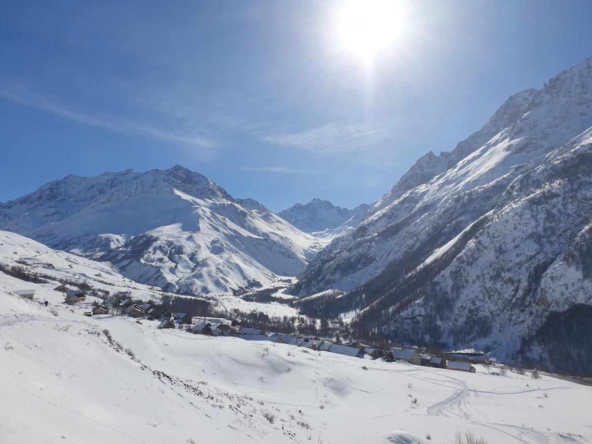 Appartement A La Montagne Villar-dʼArène Buitenkant foto